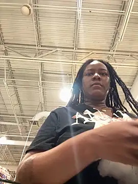 CoCoGoddess_'s Webcam Show