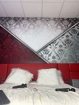 Chatroom XXX en direct de SweetieSinXXX