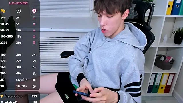 MarkBranston 网络视讯表演