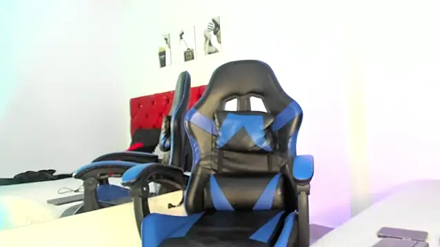 XXX chat uživo modela Liamsubtle01