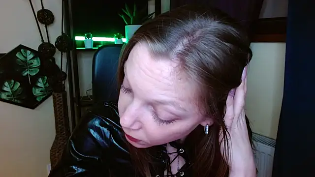 EmillyPlayn Live XXX chat