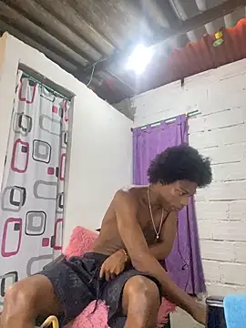 عرض كام Larry-n-clouds