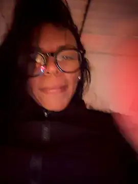 Chat +18 de Charly_ ao vivo