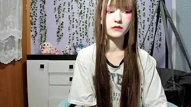 دردشة Yoonhee_ki الجنسية المباشرة