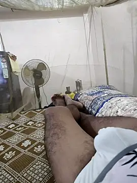 DIRTY_SMEGMA_DICK_4_PIGS – Kamerová šou