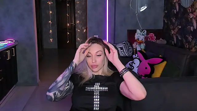 Blckmirrorr Live XXX-chat