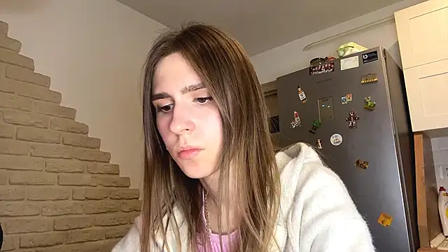 ElsieKuhlmann's Live XXX Chat