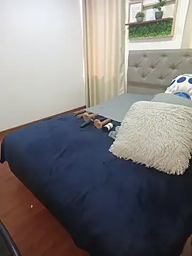 sasi_luna's Live XXX Chat