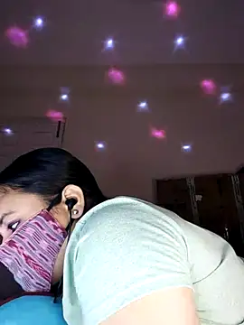 Sheela-Bhabi Live XXX-Chat