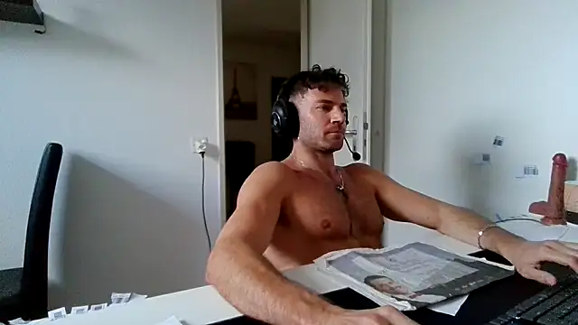 alpha-hunk Webcam-Show