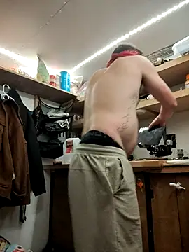 YourFavoriteDaddy-2-4-69's Live XXX Chat