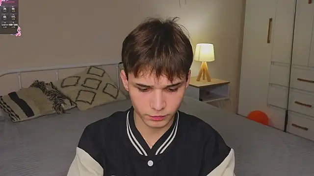 nixyasebe Webcam Show