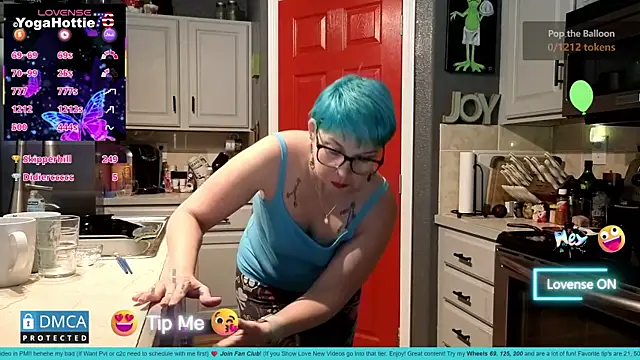 YogaHottie76's Live XXX Chat