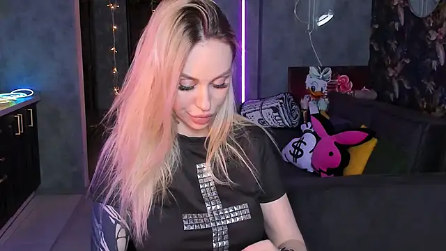 Blckmirrorr Live XXX-Chat