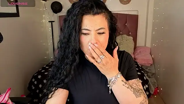 lizha_milf's Live XXX Chat