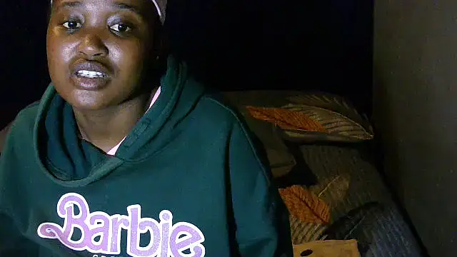 FREAKBARBIE02 – Live XXX-chat