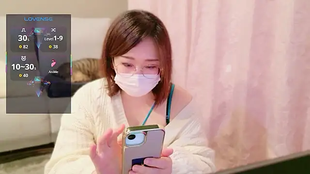 แชท XXX สดของ chihaya_