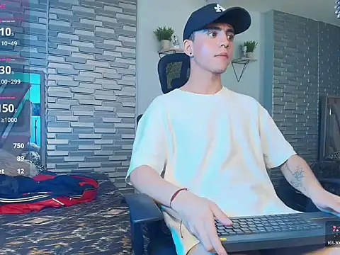 Brax_Valencia's Live XXX Chat