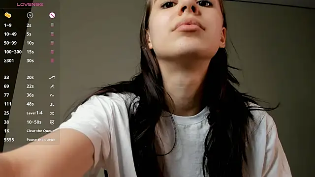 XXX chat uživo modela a_annaa