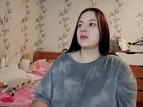 Show modela symmetryinvoid na web-kameri