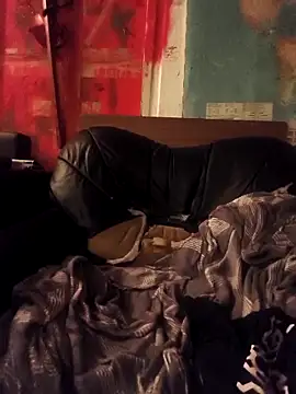 Ozomitro 现场XXX聊天