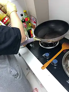 xiaotiantian-10's Webcam Show