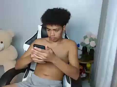 curlyasian_njxx 网络视讯表演