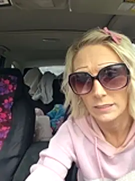 BeautifulMeFire23: απευθείας συνομιλία ΧΧΧ