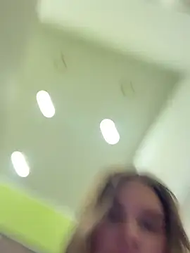 BARAVISHA 现场XXX聊天