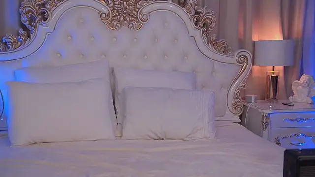 JaneBrock Adlı Modelin Canlı XXX Sohbeti