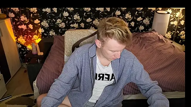 Vuitton Pertunjukan Webcam