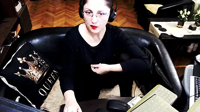 Онлайн чат XXX Imperatriza