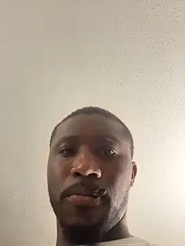 Bigdickbobby91 webkamerás műsora