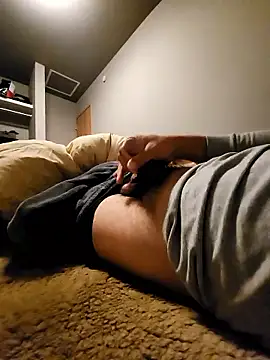 Pokazy przed kamerką – ikeike-kun