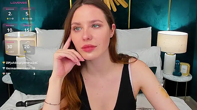 MonaRicci 即時 XXX 聊天