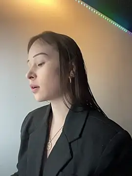 Just-Lilly 现场XXX聊天