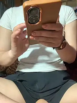 Zinii99 在線直播表演