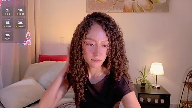 ChloeMoreti Obrolan Langsung XXX