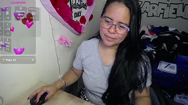 Miss__kendra_ élő XXX-chatje