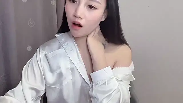 aiai6680 Adlı Modelin Canlı XXX Sohbeti