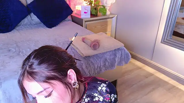 Chat XXX en directo de bella_mush