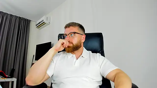 Онлайн чат XXX Findom_guy