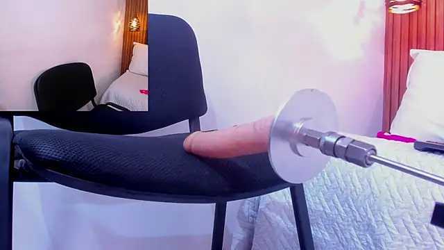 Hisoka_011's Live XXX Chat