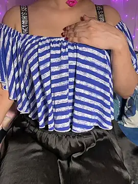 Živý XXX chat Squirt_Queen_X