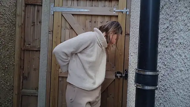 Czat XXX na żywo – eatmypie69