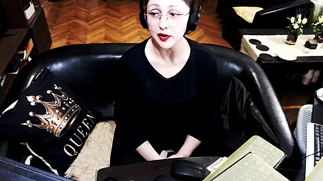 Chat XXX en directo de Imperatriza