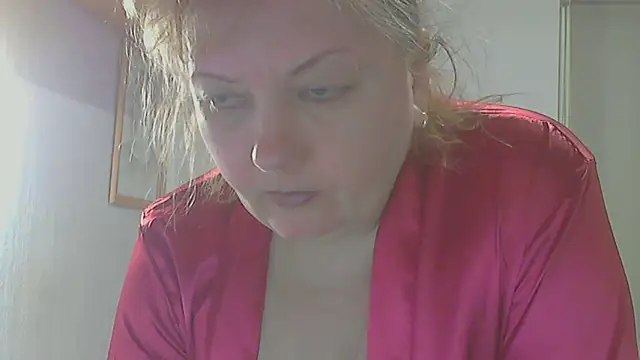 Lusi-777 Live XXX-chat