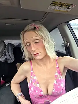 BeautifulMeFire23: διαδικτυακό σόου στην κάμερα