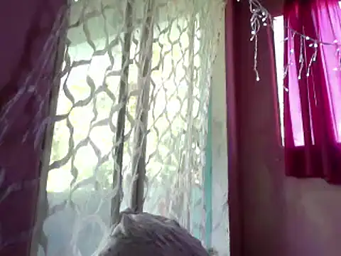 Ladyzee25 Chat XXX live