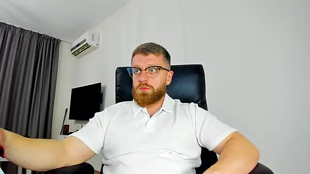 Findom_guy 现场XXX聊天